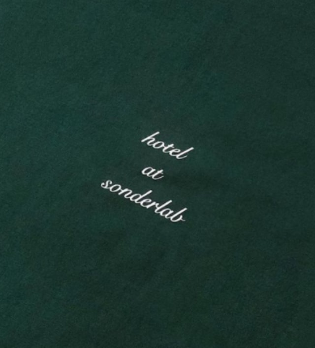 Hotel berkolaborasi dengan Sonderlab dalam menjualkan produk ekslusif nya. Ternyata ada Brand Jepang yang juga ikutan!